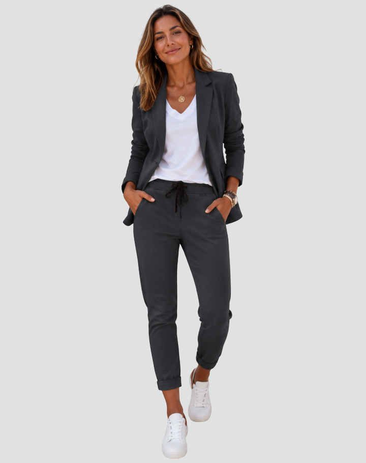 Wygodny sportowy garnitur damski blazer i spodnie jogger – Szary