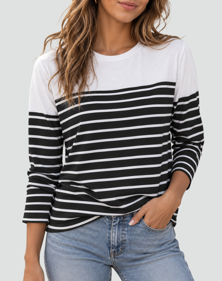 Pull doux pour femme à rayures de coupe classique