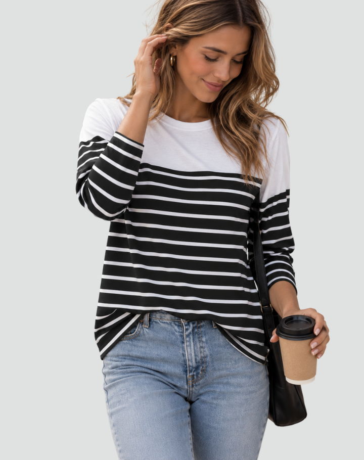 Pull doux pour femme à rayures de coupe classique