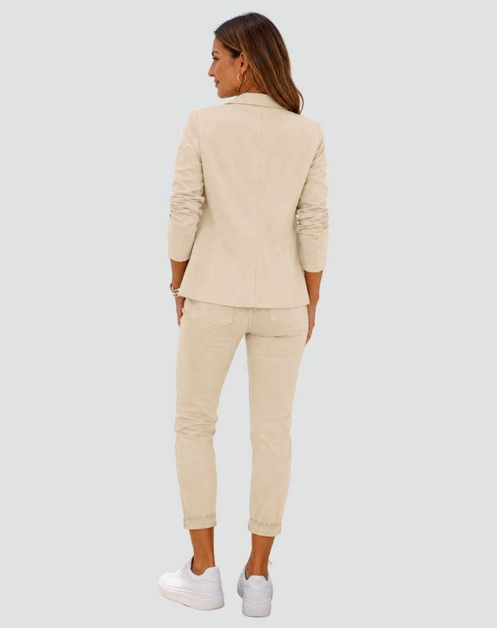 Wygodny sportowy garnitur damski blazer i spodnie jogger