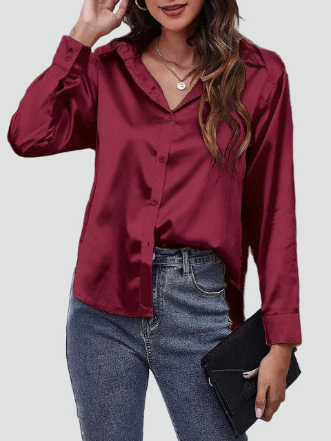 Satijnen blouse met lange mouwen en kraag