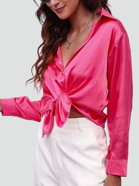 Satijnen blouse met lange mouwen en kraag