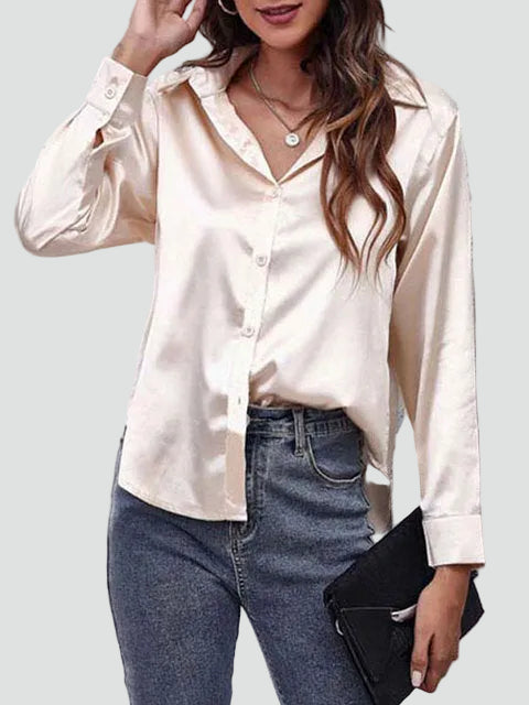 Satijnen blouse met lange mouwen en kraag