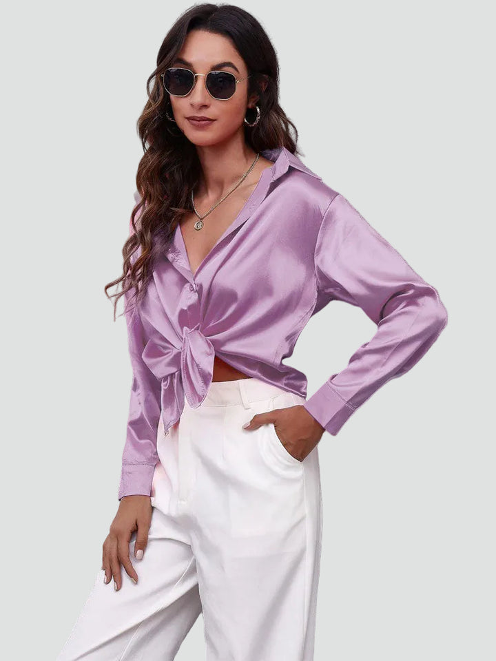 Satijnen blouse met lange mouwen en kraag