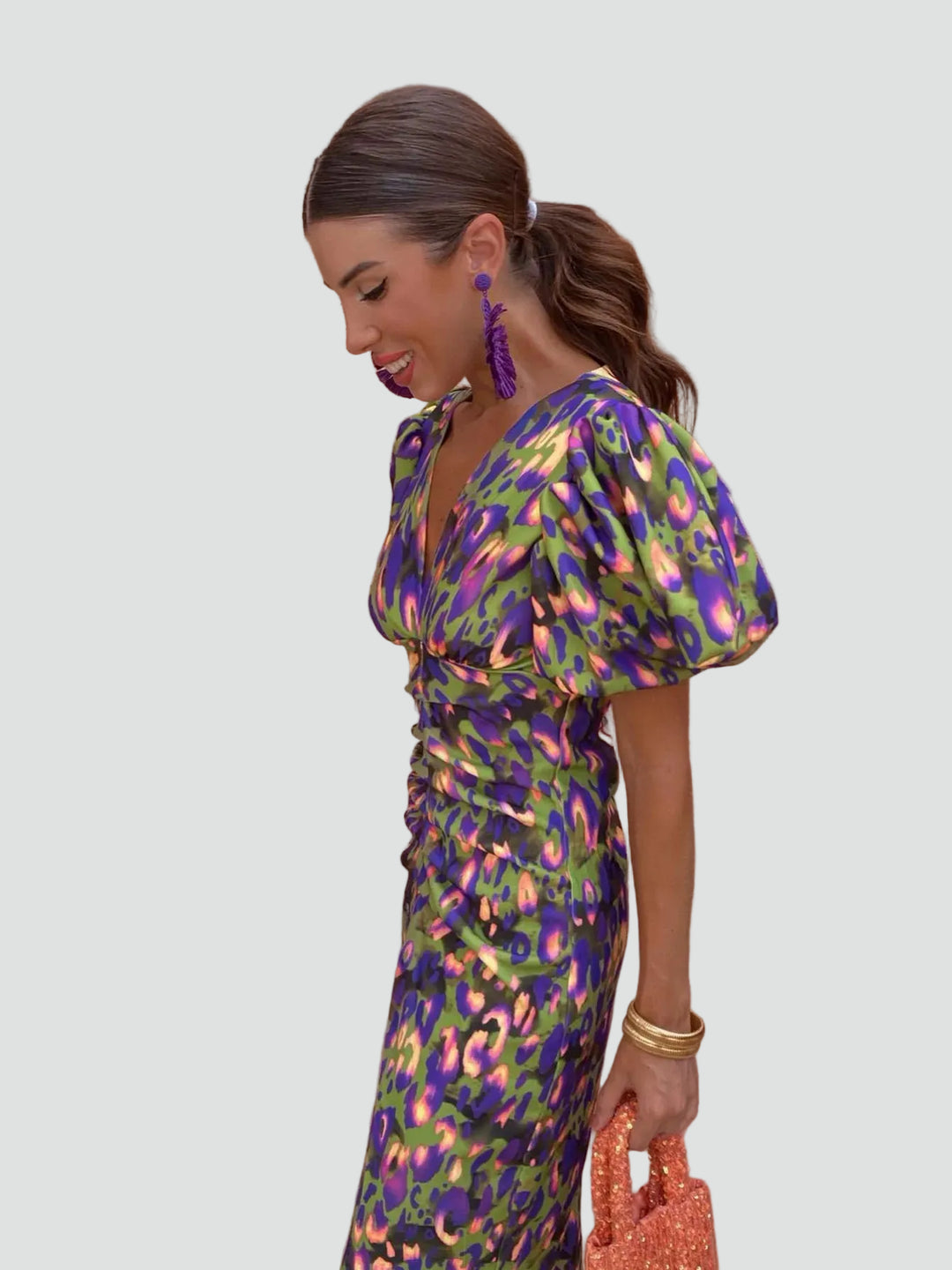 Robe féminine élégante et sensuelle à manches bouffantes
