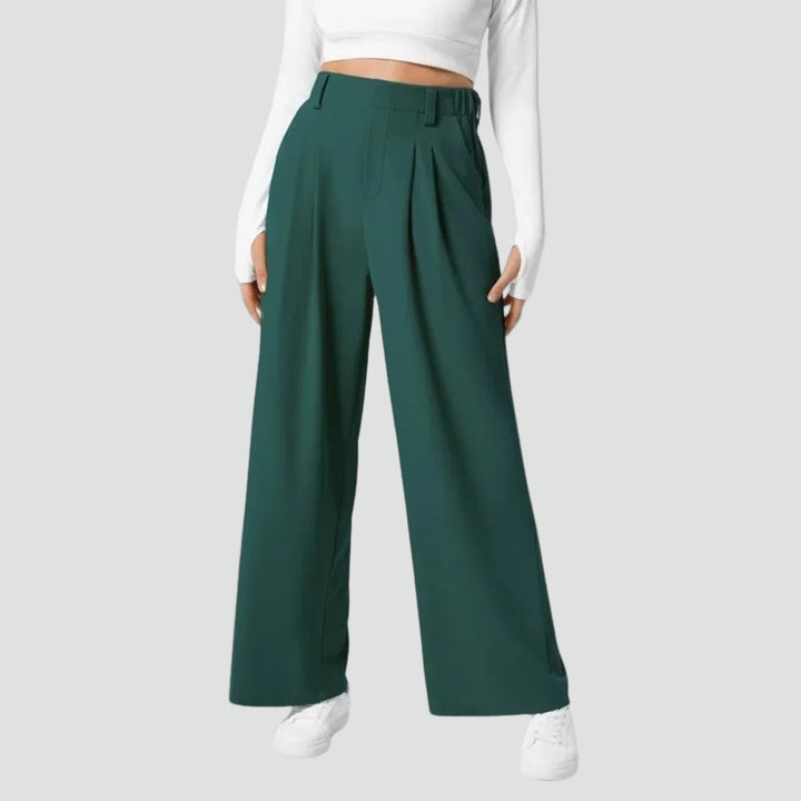 Pantalon féminin élégant et extensible à jambes larges avec taille haute