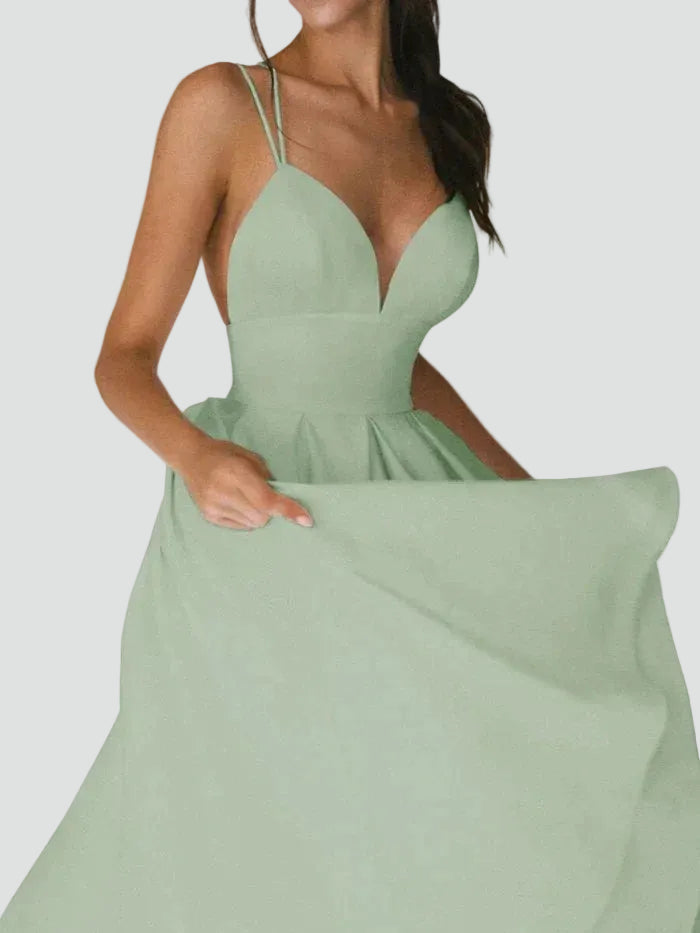 Robe midi évasée cocktail pour mariage avec décolleté en cœur