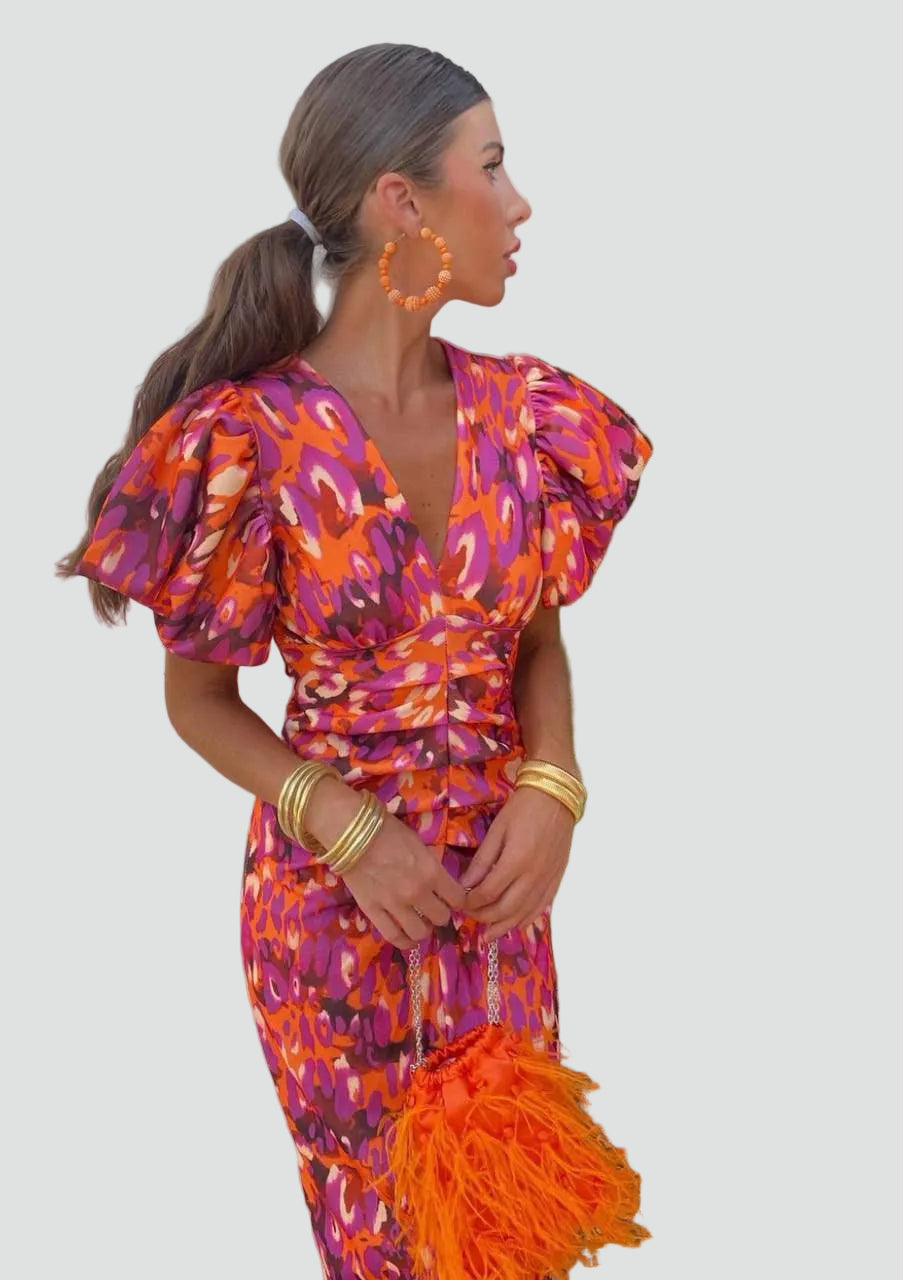 Robe féminine élégante et sensuelle à manches bouffantes