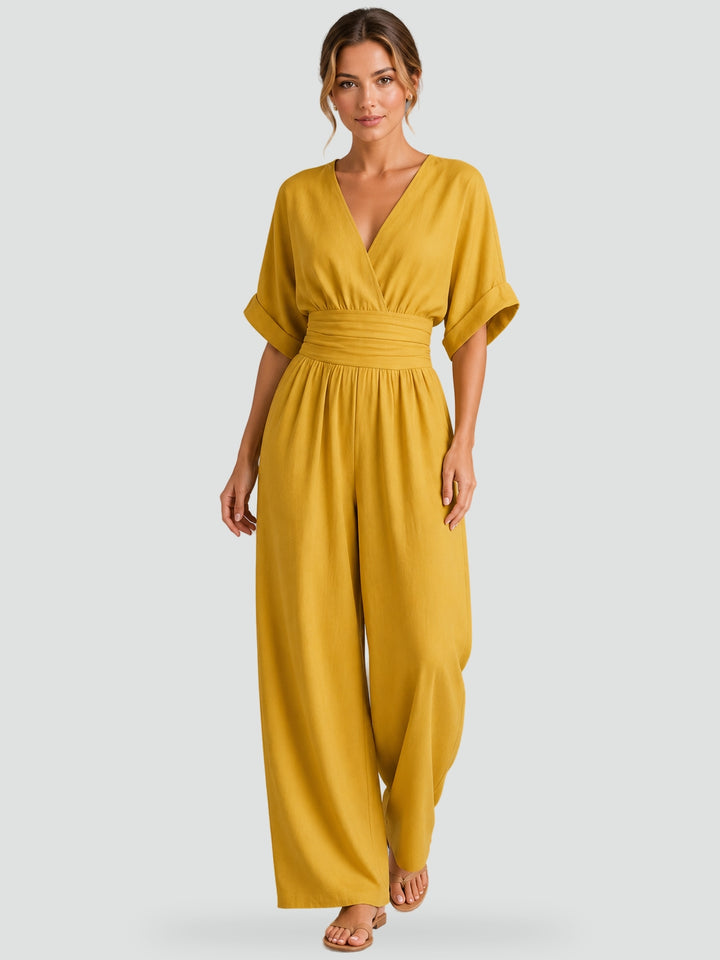 Jumpsuit met wijde pijpen en een riem in de taille voor een perfecte getailleerde look