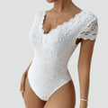 Dames body van kant met V-hals en korte mouwen