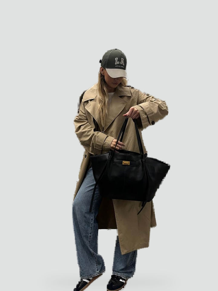 Sac cabas pour femme au design élégant et à la taille pratique