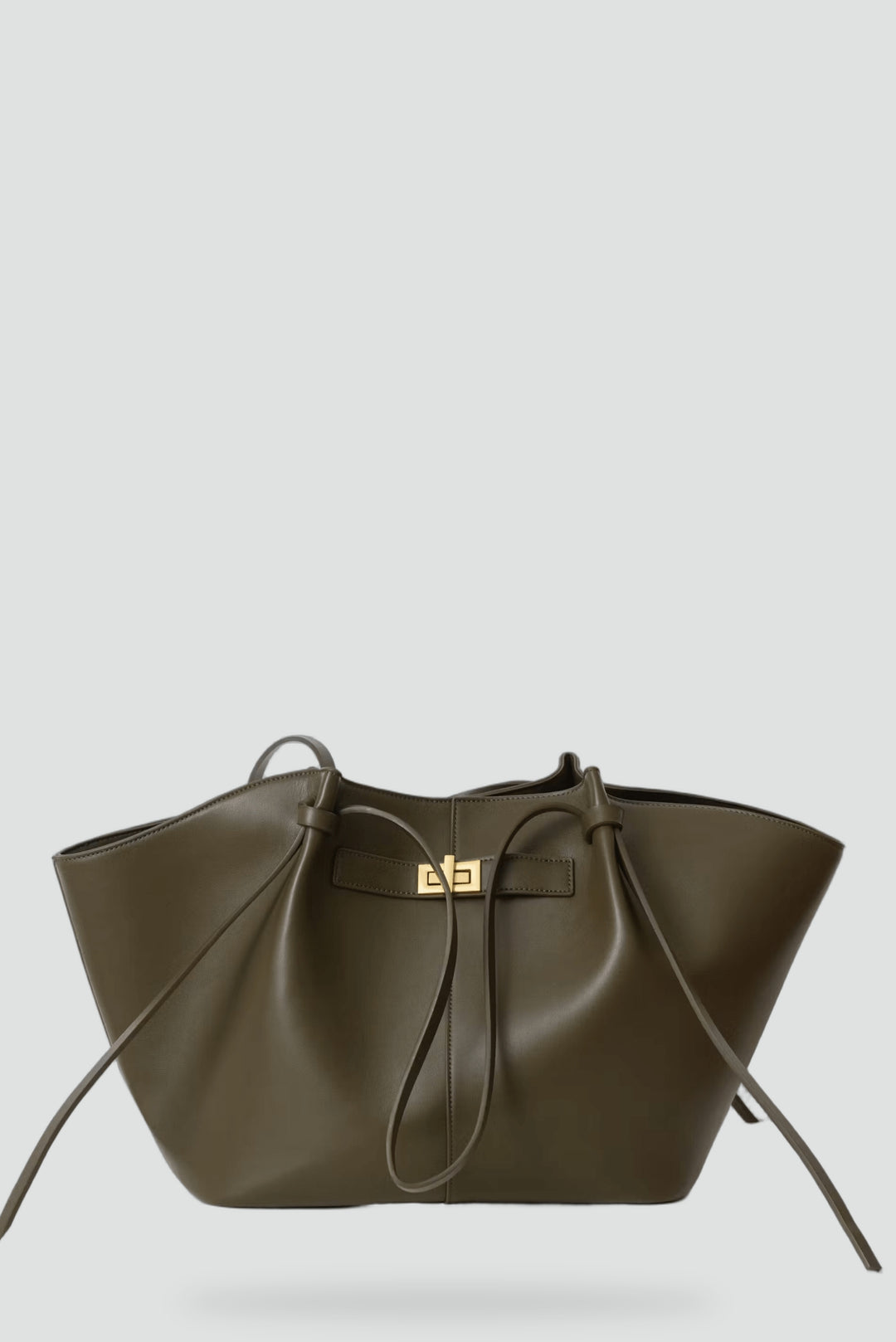 Sac cabas pour femme au design élégant et à la taille pratique