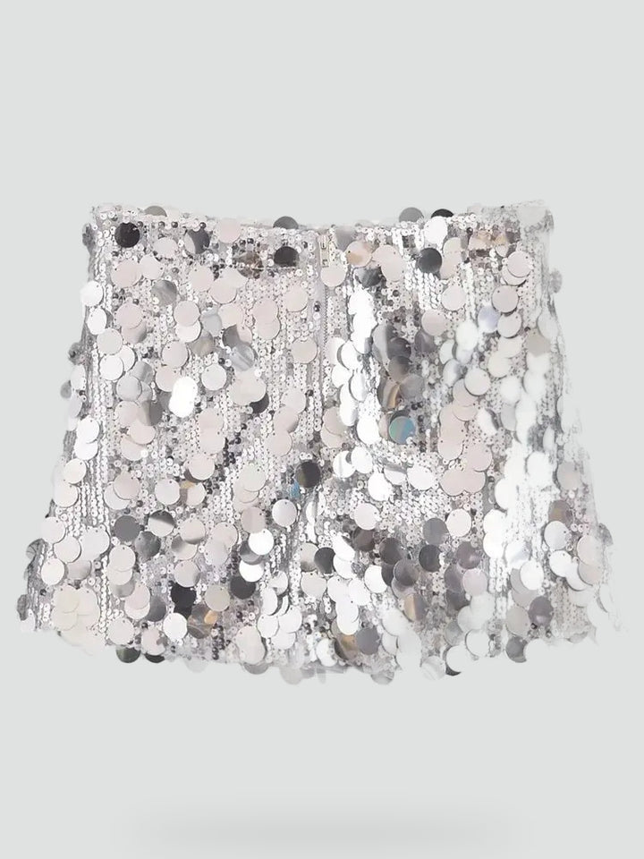 Jupe mini à sequins, parfaite pour les sorties en soirée.
