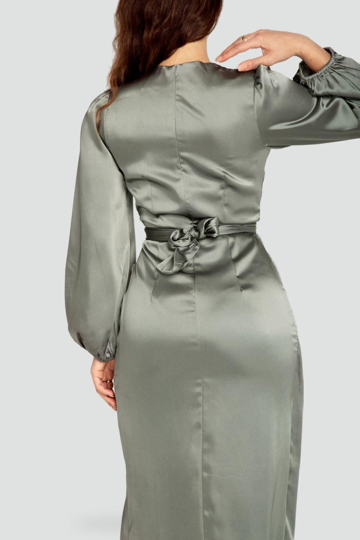 Robe longue pour femme à manches longues et en satin