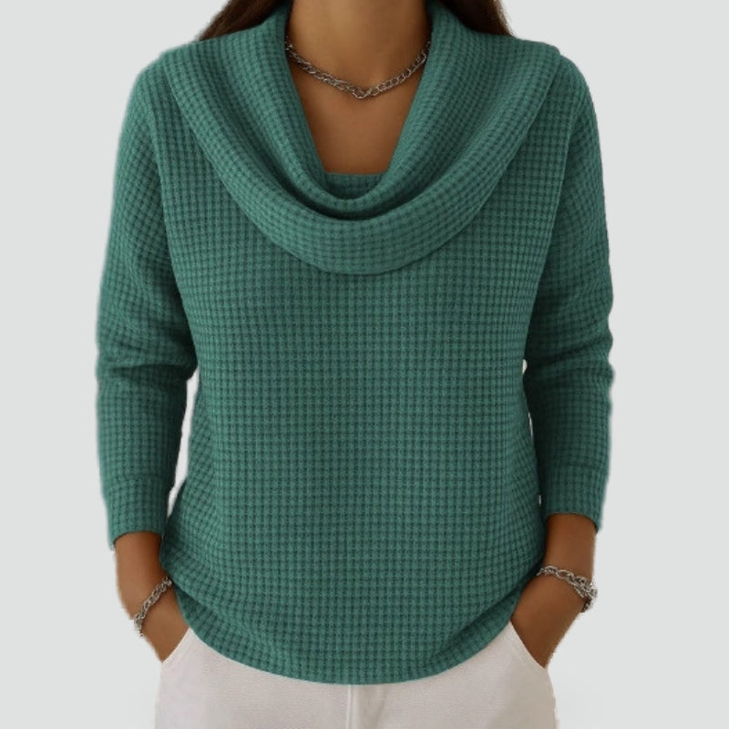 Elegant women's turtleneck sweater with a waffle texture