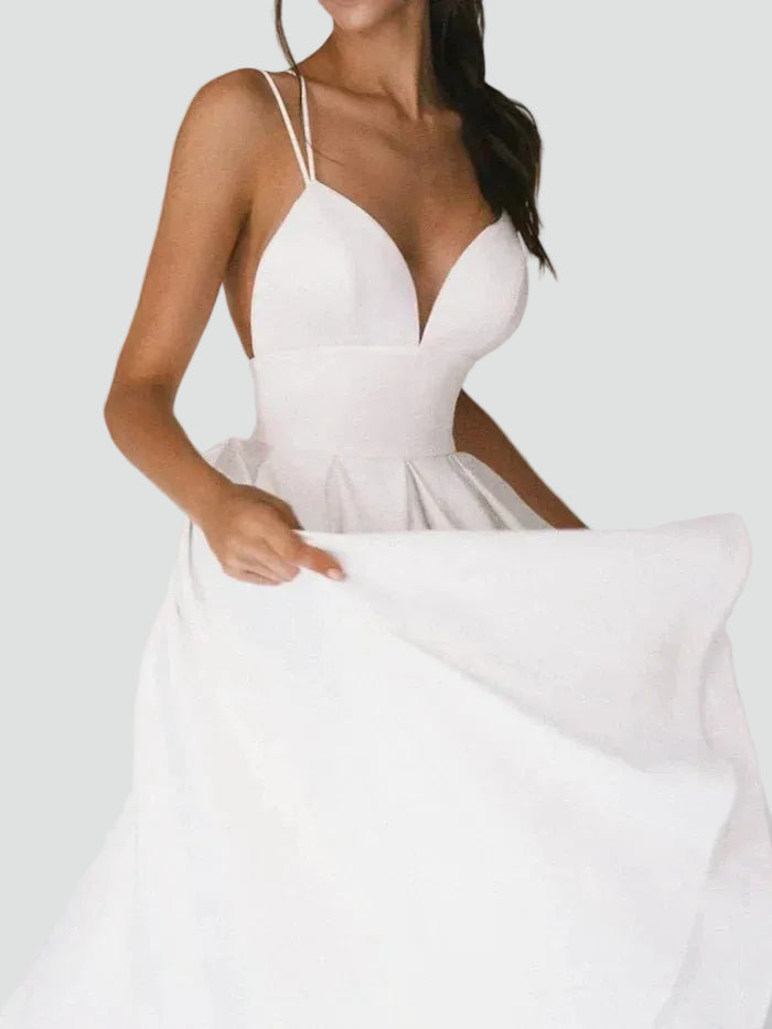 Robe midi évasée cocktail pour mariage avec décolleté en cœur